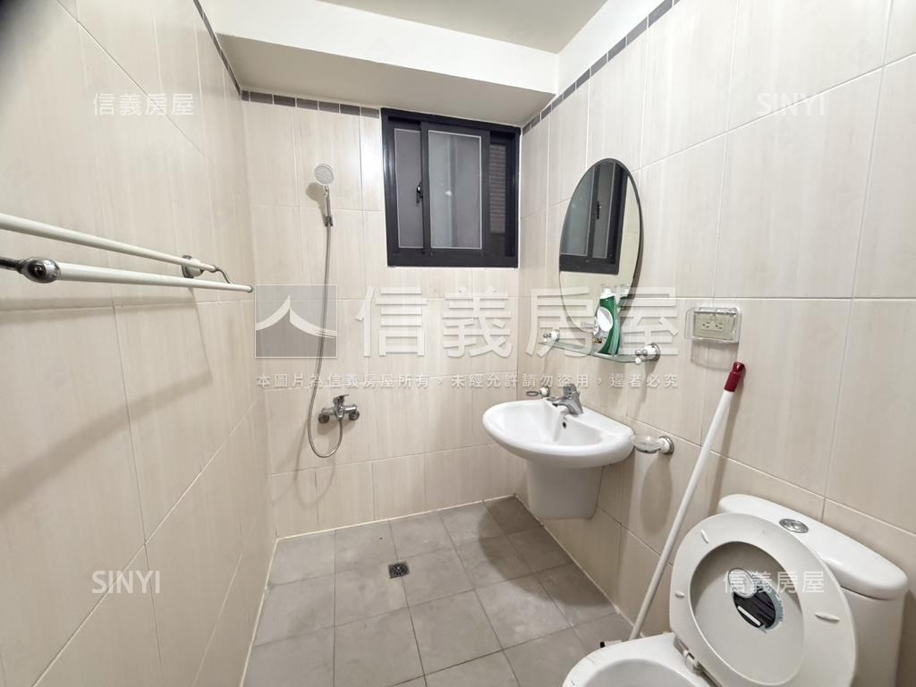 農十六·紐約溫馨正三房房屋室內格局與周邊環境