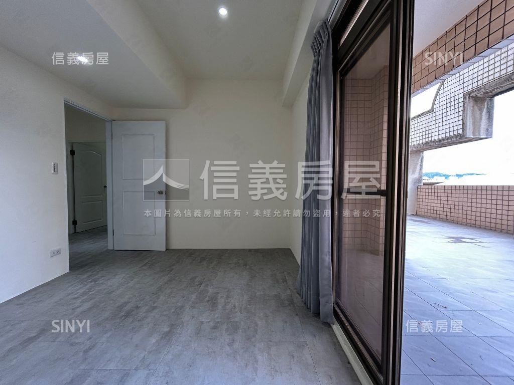 學區旁美裝潢大三房車位房屋室內格局與周邊環境