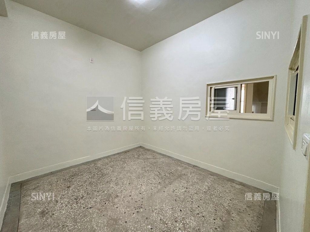 海佃大地坪整新透天房屋室內格局與周邊環境