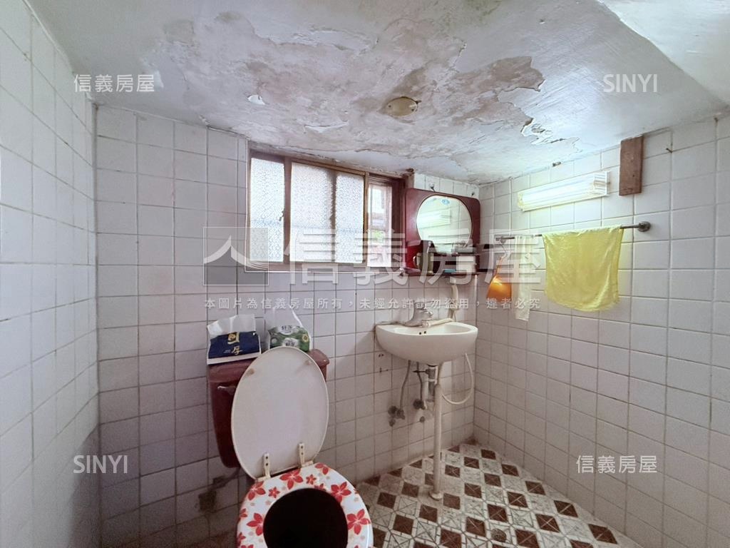 高城大地坪面埤塘透天厝房屋室內格局與周邊環境