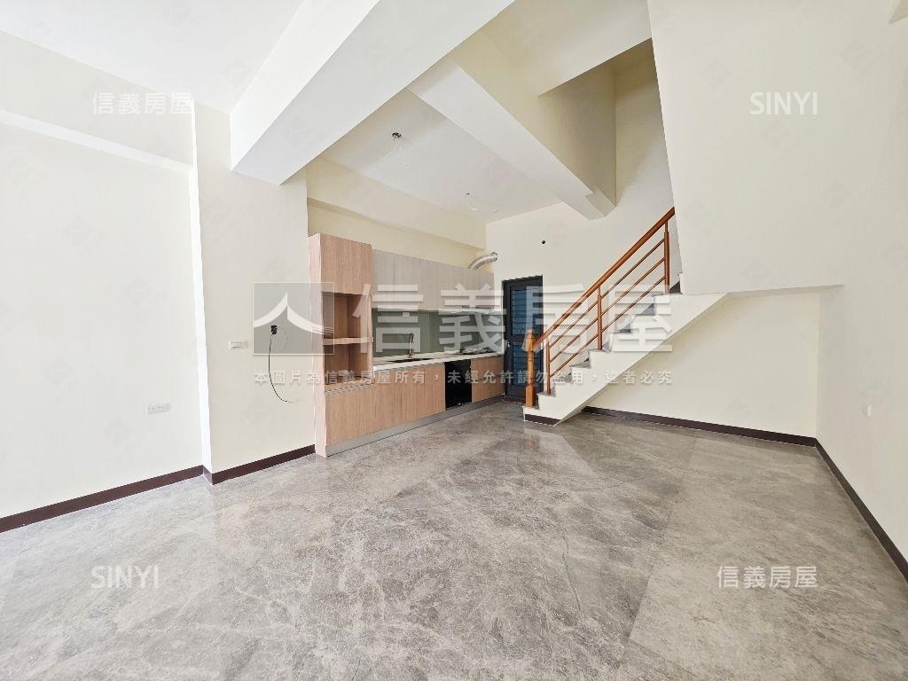 近成大｜朝南全新車墅房屋室內格局與周邊環境