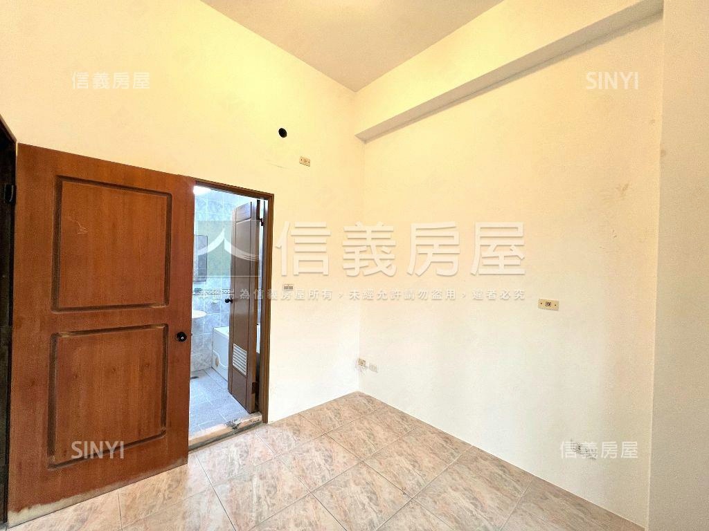 陽明山景．邊間大露臺華廈房屋室內格局與周邊環境