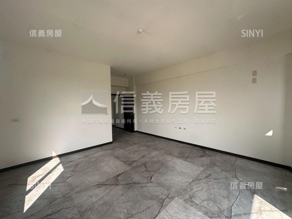 近南科全新質感電車別墅Ｃ房屋室內格局與周邊環境