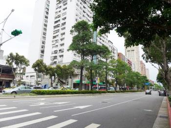 大安精華地段✨休旅車位