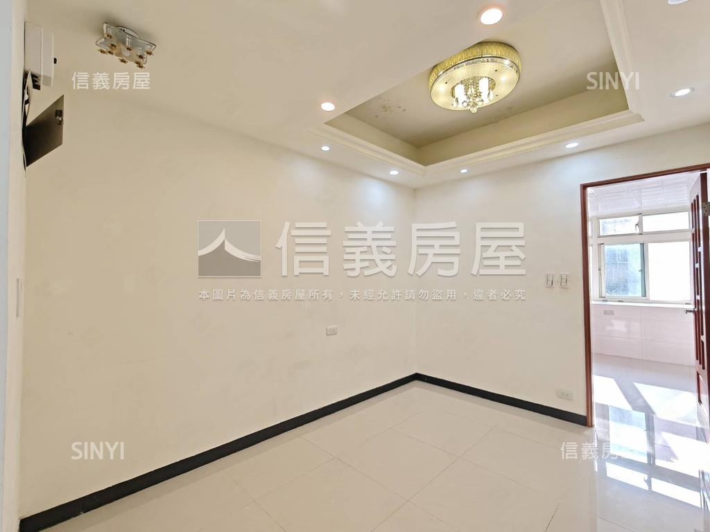 大坪林捷運美寓頂加房屋室內格局與周邊環境