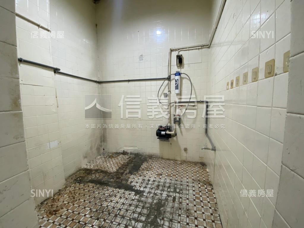 熱鬧新生街１１號住店皆宜房屋室內格局與周邊環境