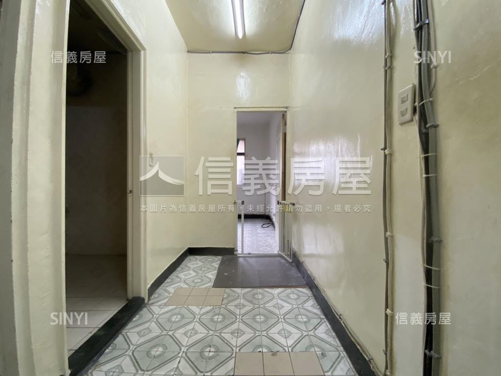 熱鬧新生街１１號住店皆宜房屋室內格局與周邊環境