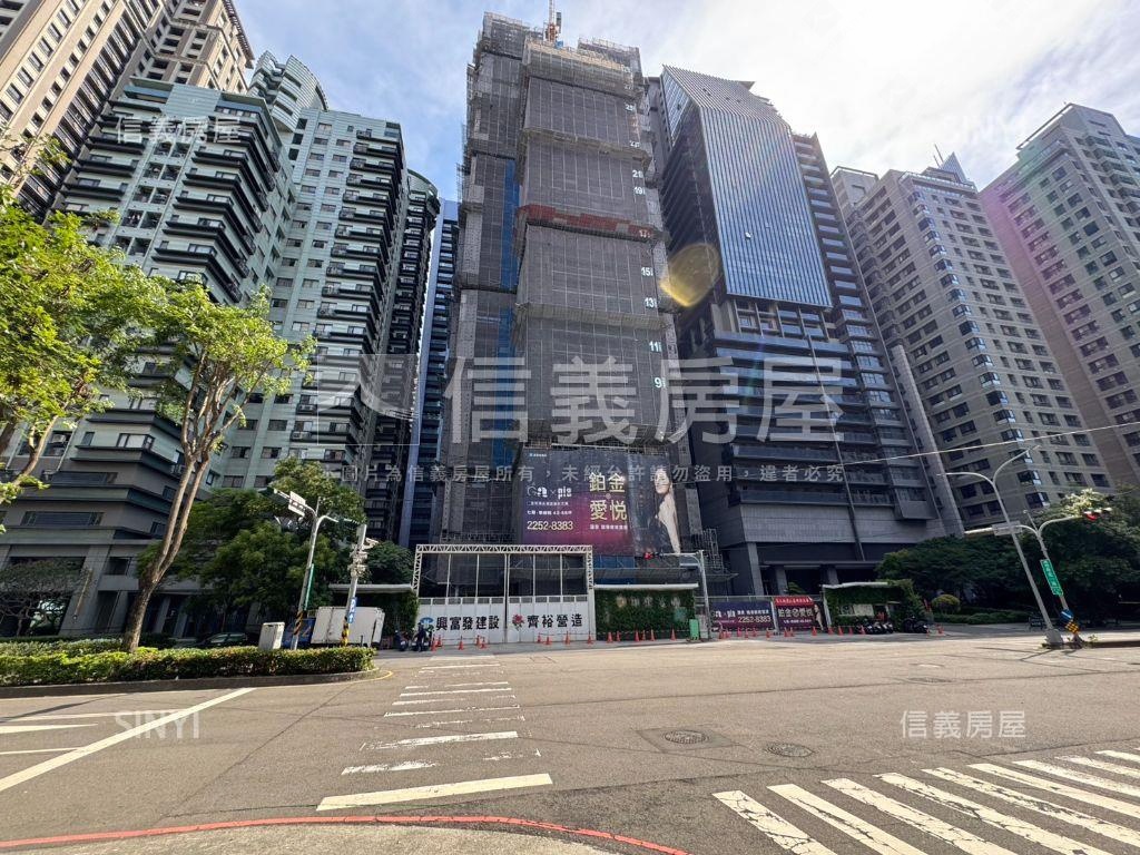鉑金愛悅精選先看這間房屋室內格局與周邊環境