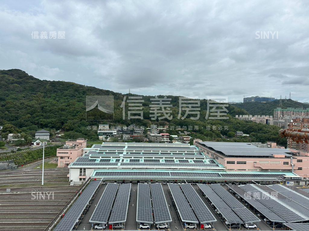 捷運高財生景觀宅房屋室內格局與周邊環境