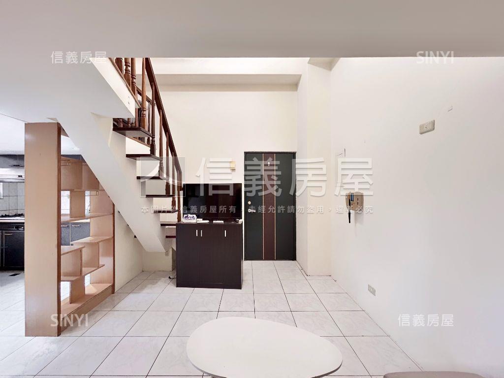 捷運高財生景觀宅房屋室內格局與周邊環境