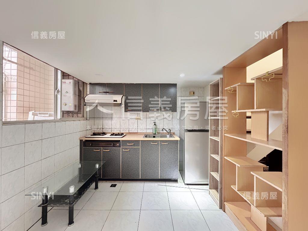 捷運高財生景觀宅房屋室內格局與周邊環境