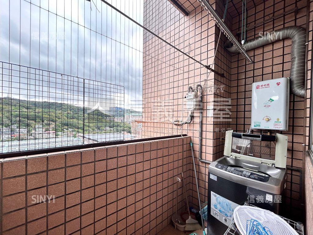 捷運高財生景觀宅房屋室內格局與周邊環境