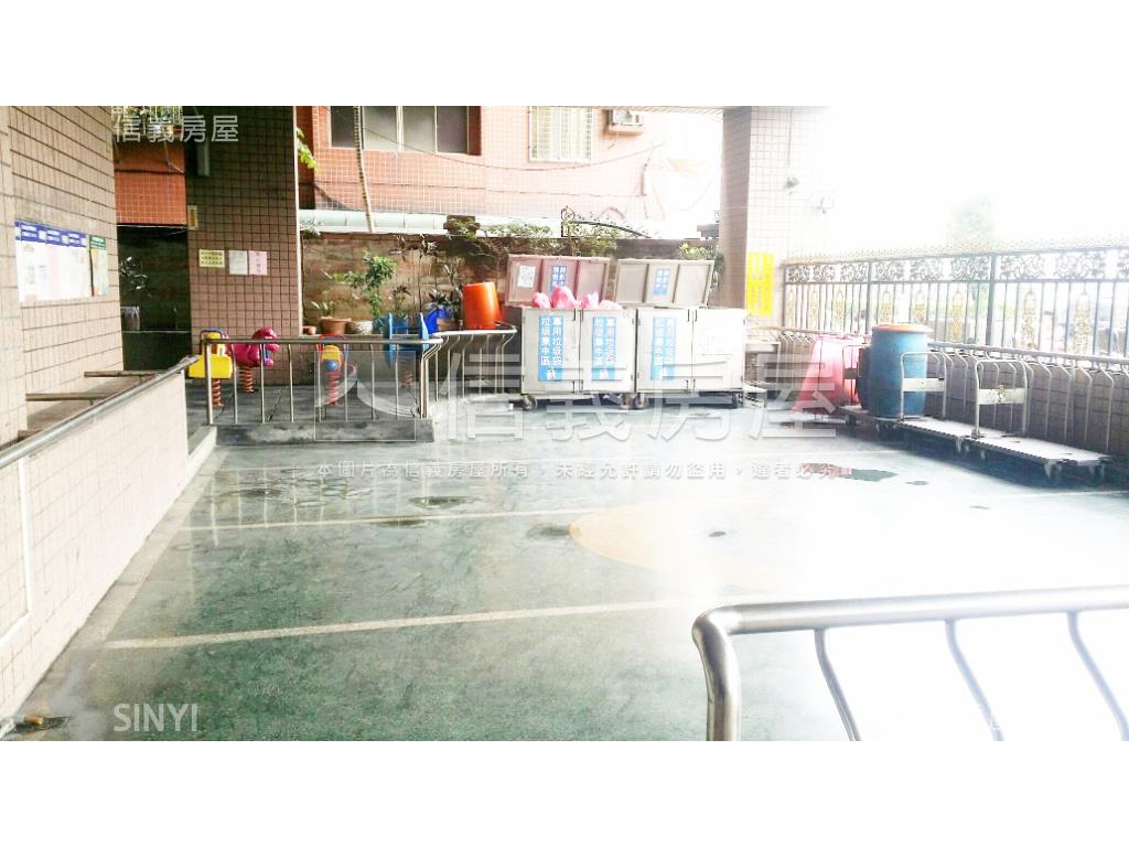 捷運高財生景觀宅房屋室內格局與周邊環境