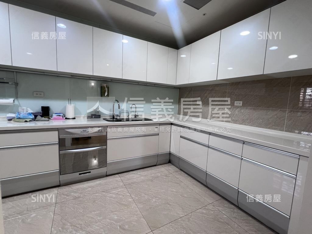 近台茂！景觀宅三車位房屋室內格局與周邊環境