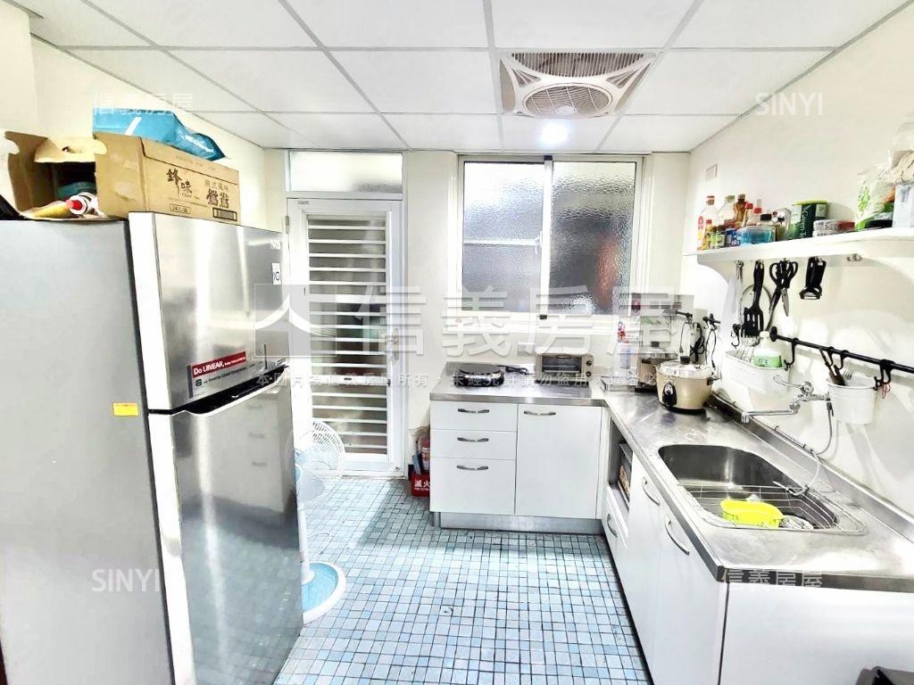 建工商圈成家美收租屋４房房屋室內格局與周邊環境