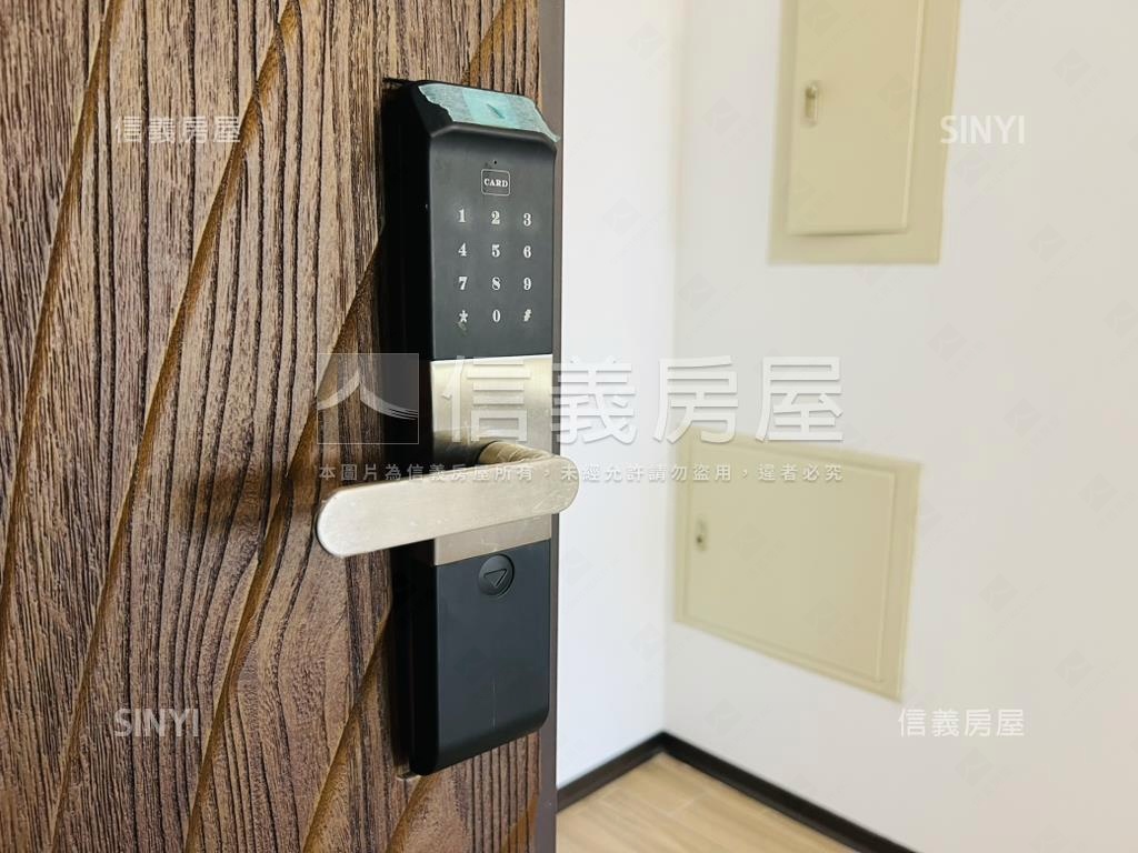 ★成大寶仁ＮＥＷ三房平車房屋室內格局與周邊環境