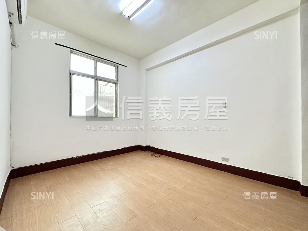 小資成家首選一樓房屋室內格局與周邊環境