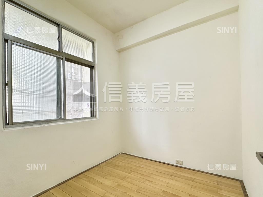 小資成家首選一樓房屋室內格局與周邊環境