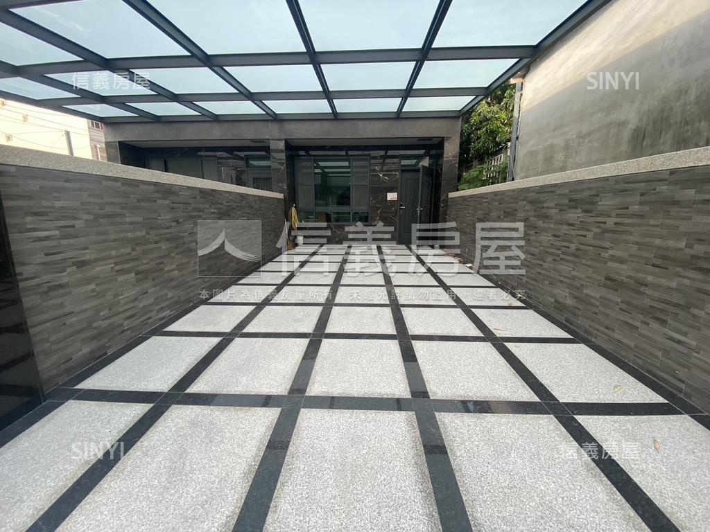 近南區全新透天房屋室內格局與周邊環境