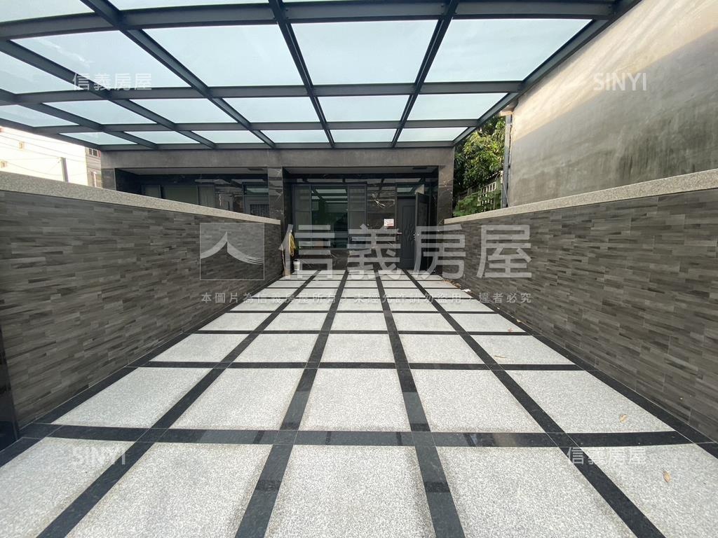 近南區全新透天房屋室內格局與周邊環境