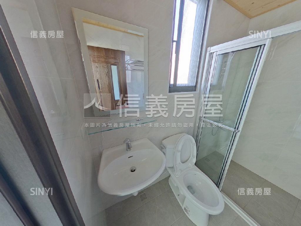 近南區全新透天房屋室內格局與周邊環境