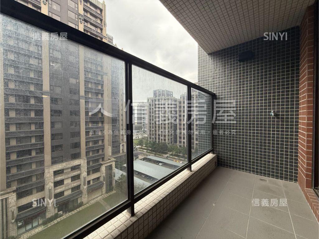 【塭仔圳】荷築三房車位房屋室內格局與周邊環境