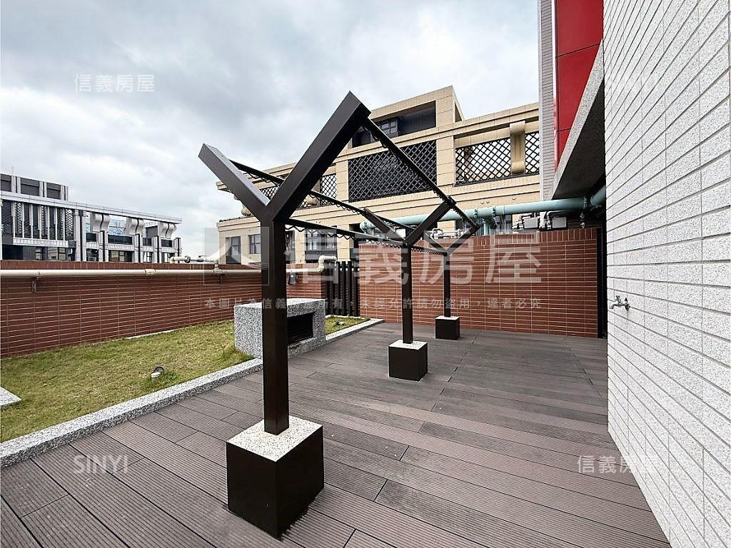 【塭仔圳】荷築三房車位房屋室內格局與周邊環境