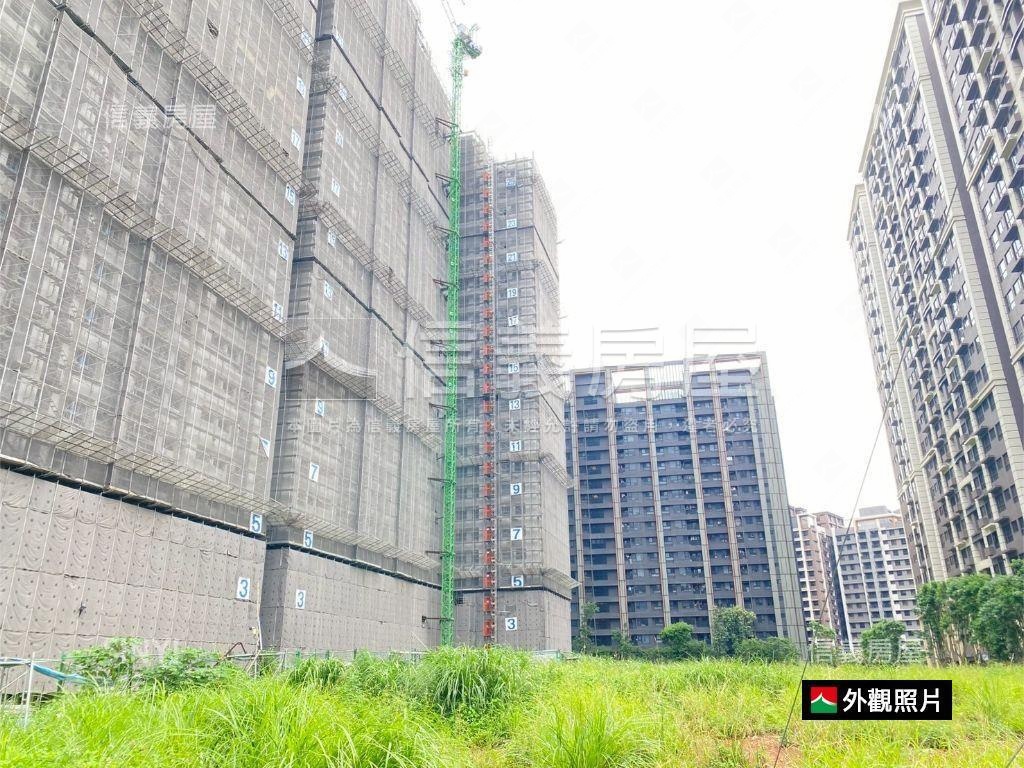 【大亮泊】面中庭綠蔭房屋室內格局與周邊環境