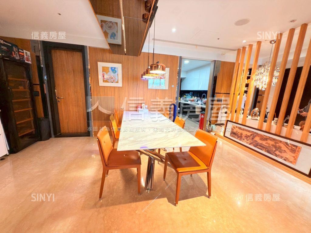 鄉林皇居高樓氣派裝潢豪邸房屋室內格局與周邊環境