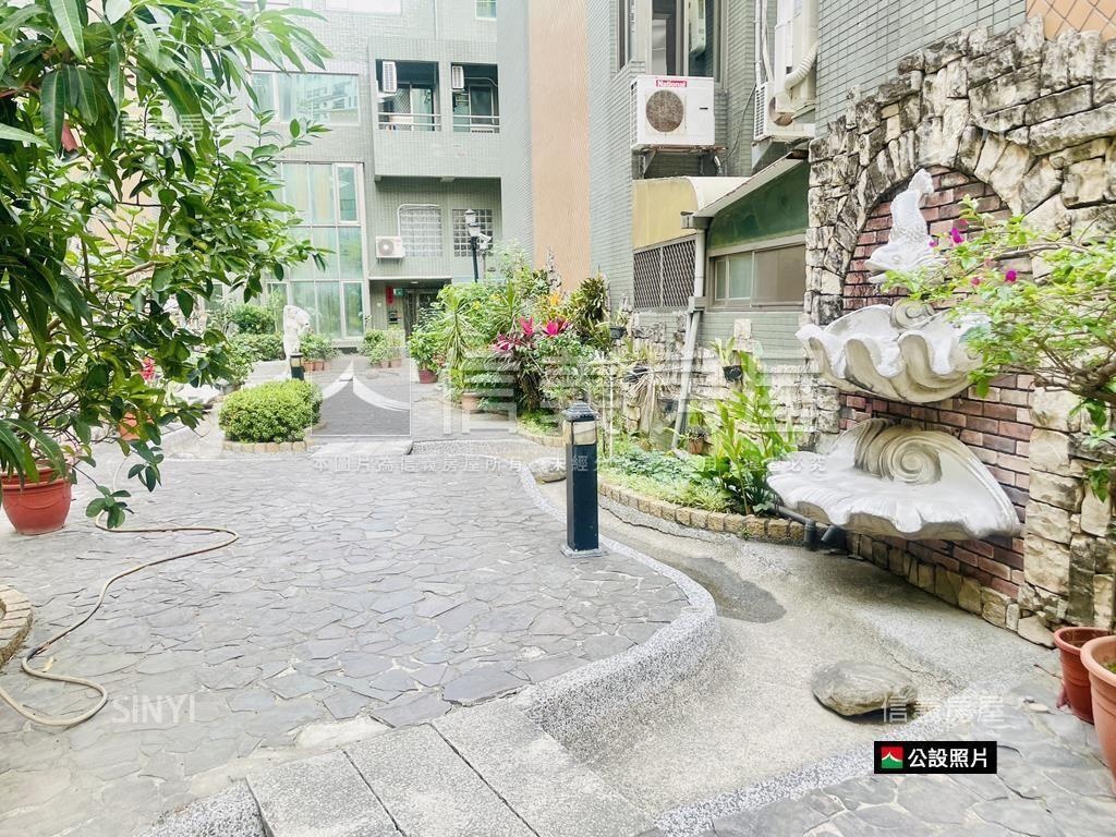 市中心尊龍朝南車墅房屋室內格局與周邊環境