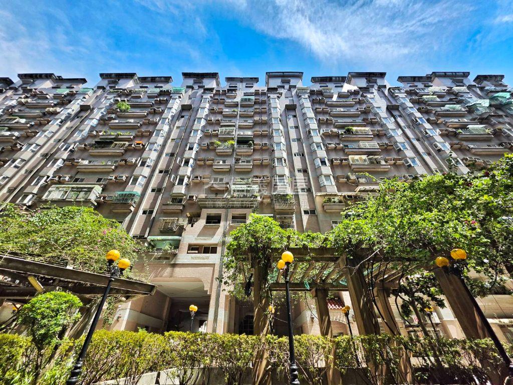 桃園甲桂林三房．衛浴開窗房屋室內格局與周邊環境
