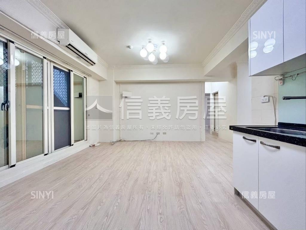 現代貴族時尚美宅房屋室內格局與周邊環境