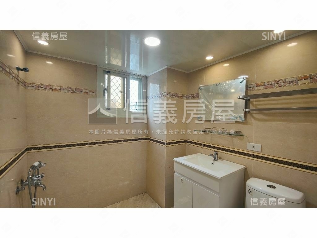 現代貴族時尚美宅房屋室內格局與周邊環境