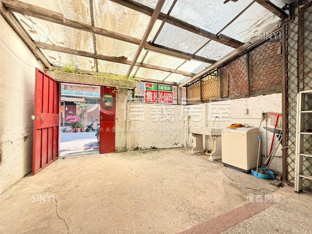 頂溪忠孝街土地房屋室內格局與周邊環境