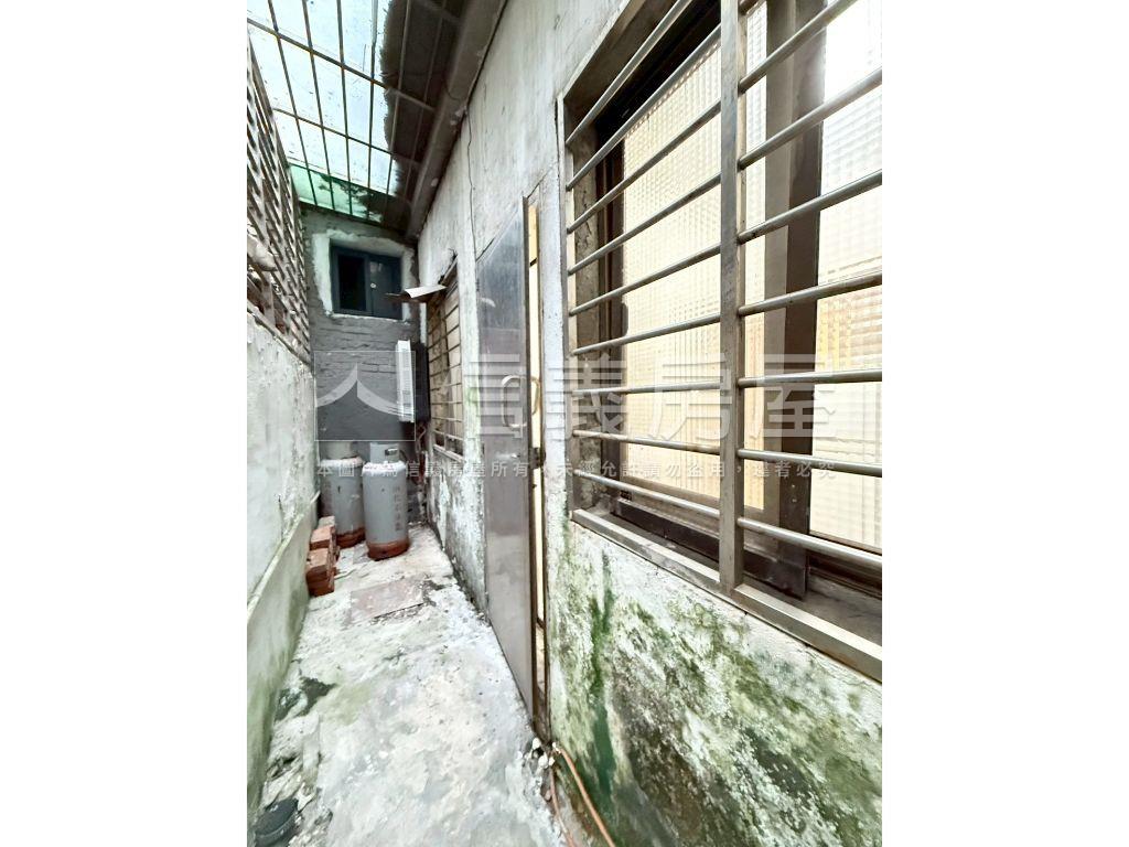 頂溪忠孝街土地房屋室內格局與周邊環境