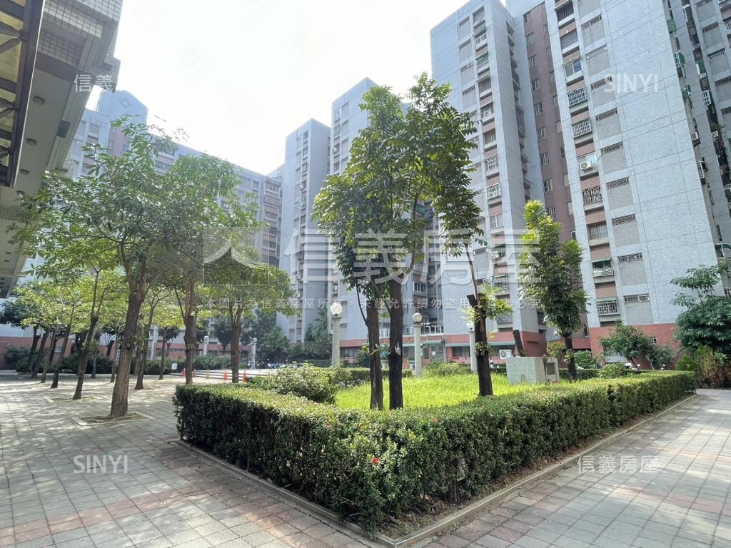 大林國宅美三房平面車位房屋室內格局與周邊環境