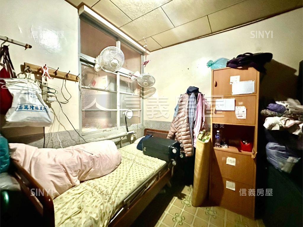 ㊝專任東園透天方便停車㊝房屋室內格局與周邊環境