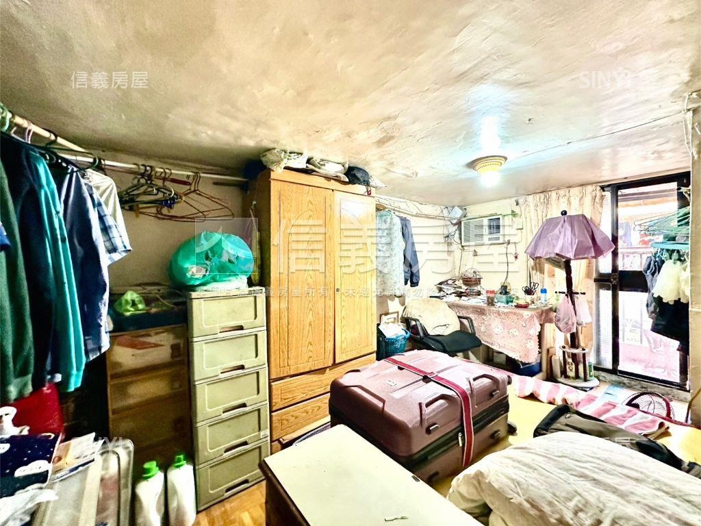 ㊝專任東園透天方便停車㊝房屋室內格局與周邊環境