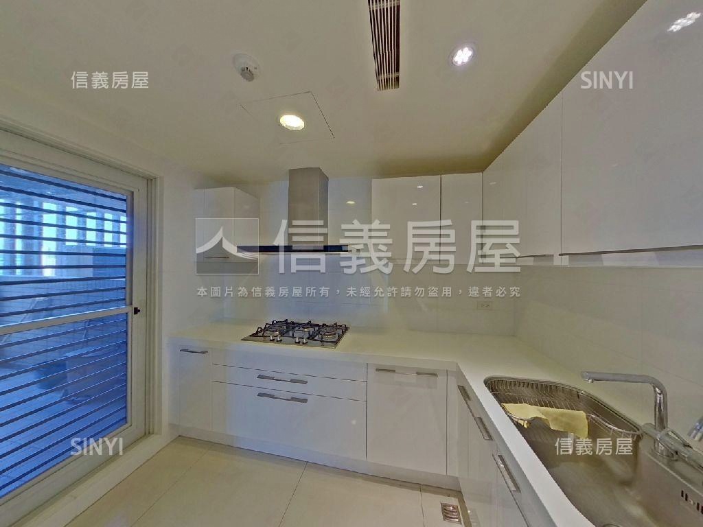 南港［日升月恆］次高樓房屋室內格局與周邊環境