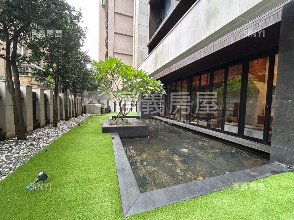 御中央四房邊間美屋房屋室內格局與周邊環境