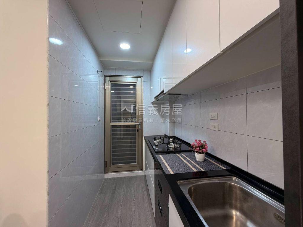 映水堂美妝三房吉品房屋室內格局與周邊環境