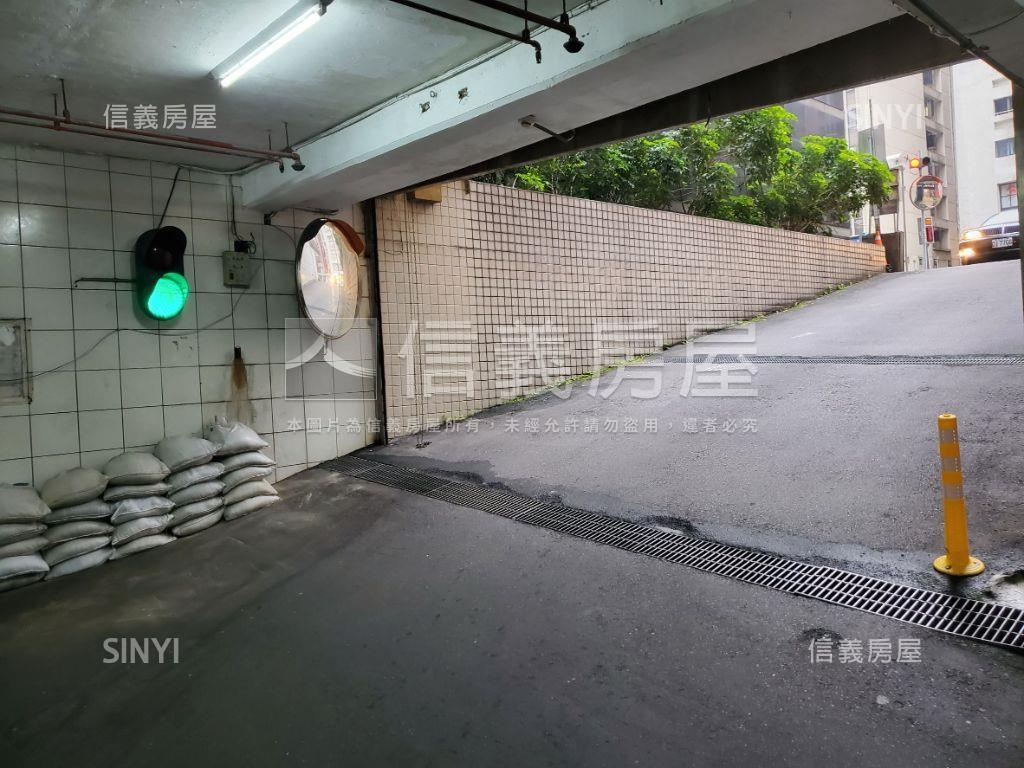 京鷹商務南京三民優質辦公房屋室內格局與周邊環境
