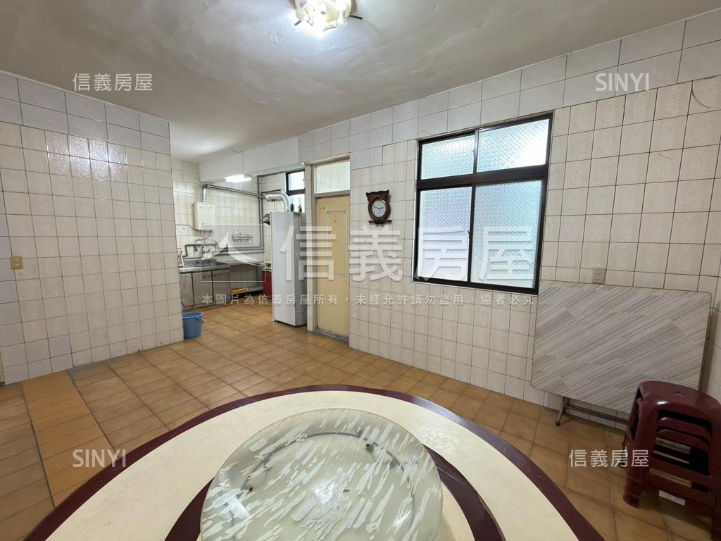 長榮路成家美寓房屋室內格局與周邊環境