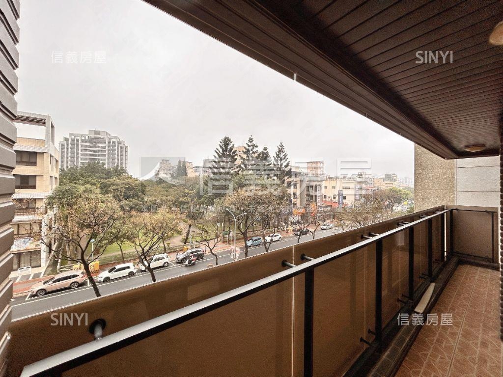 專任※Ａ８雅苑大三房房屋室內格局與周邊環境