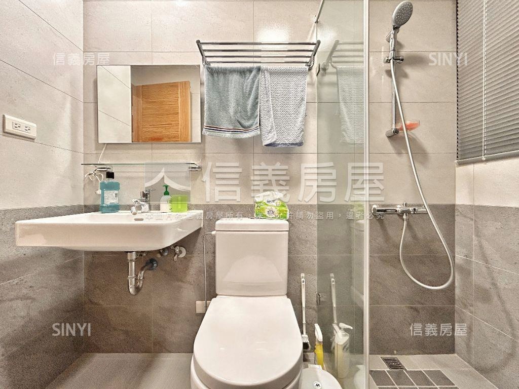 專任※Ａ８雅苑大三房房屋室內格局與周邊環境