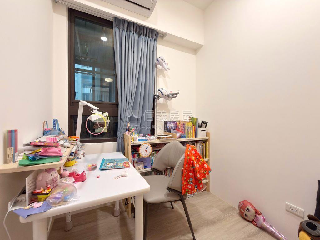 Ａ９精美源峰晴境裝潢美屋房屋室內格局與周邊環境