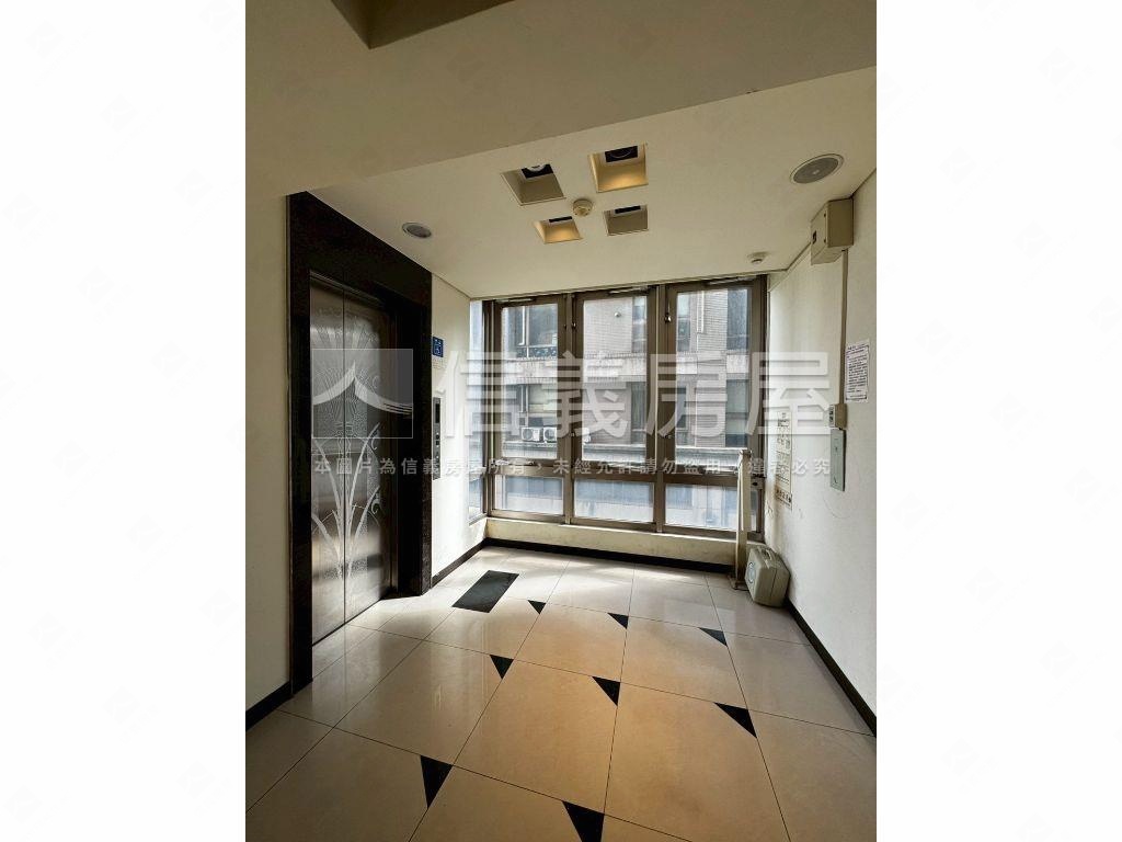 Ａ９三井旁一房大空間房屋室內格局與周邊環境