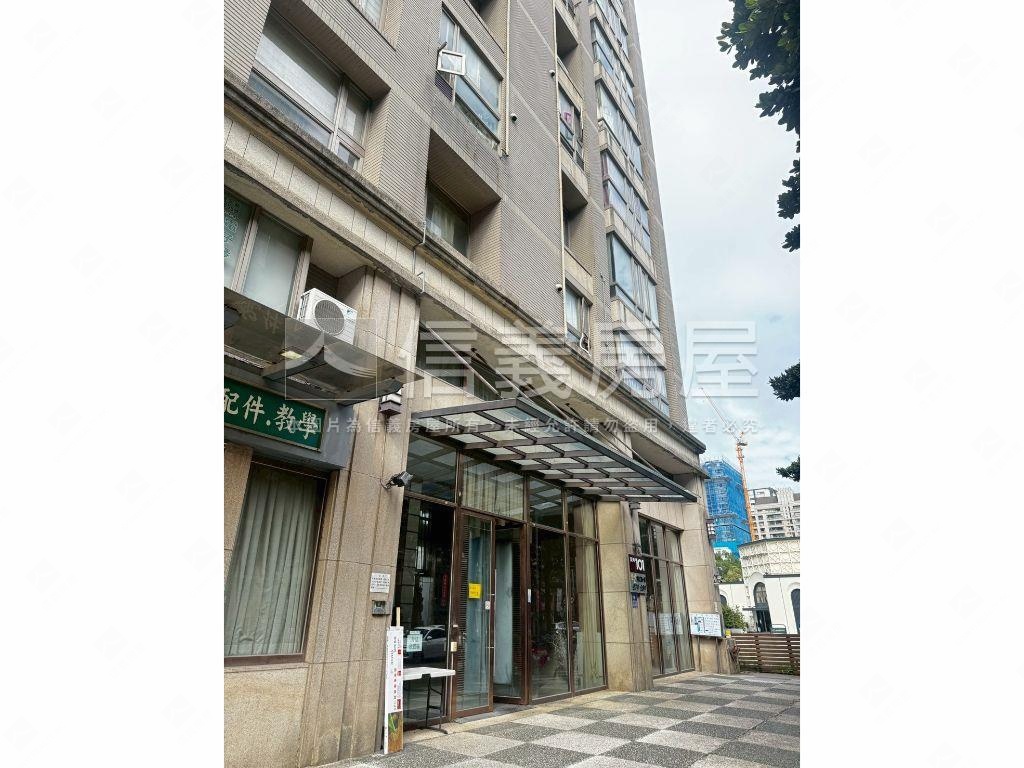 Ａ９三井旁一房大空間房屋室內格局與周邊環境