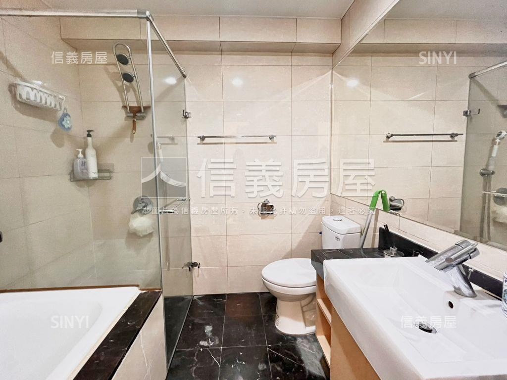 美妝直接住下樓即捷運房屋室內格局與周邊環境