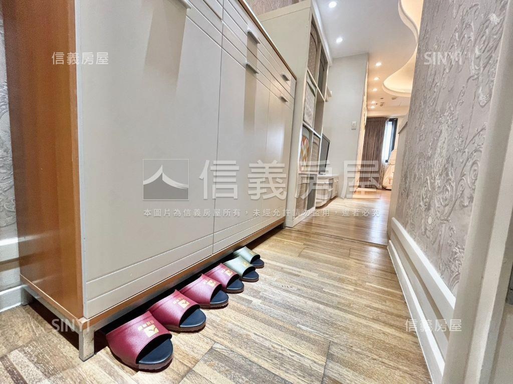 美妝直接住下樓即捷運房屋室內格局與周邊環境